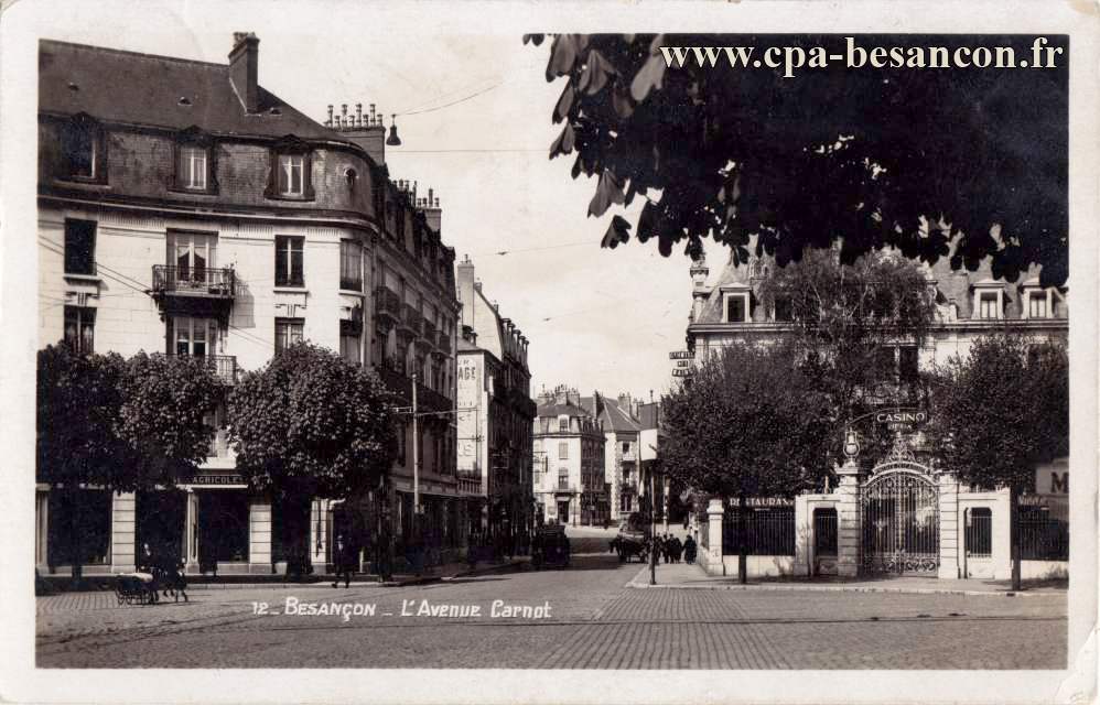 12 - BESANÇON - L'Avenue Carnot
